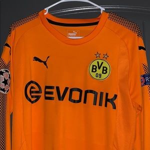 Borussia Dortmund Keeper away kit